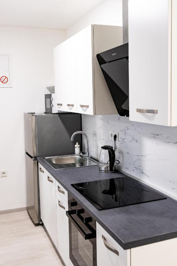 Apartmani Park Maksimir-Rebro 萨格勒布 外观 照片